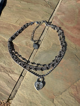 Load image into Gallery viewer, Open Your Heart To Me Necklace